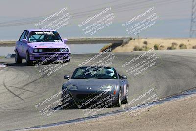 media/Jun-05-2022-CalClub SCCA (Sun) [[19e9bfb4bf]]/Group 4/Race/